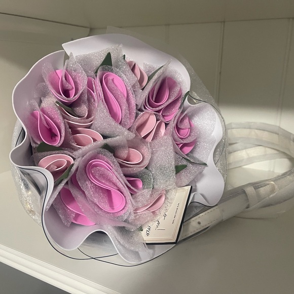 Kate spade Polka Dot Flora Flower Bouquet Crossbody - Picture 9 of 10